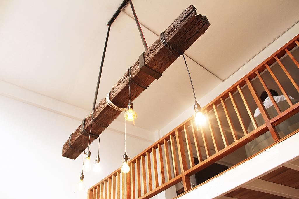The Street Hostel Bangkok Exterior photo
