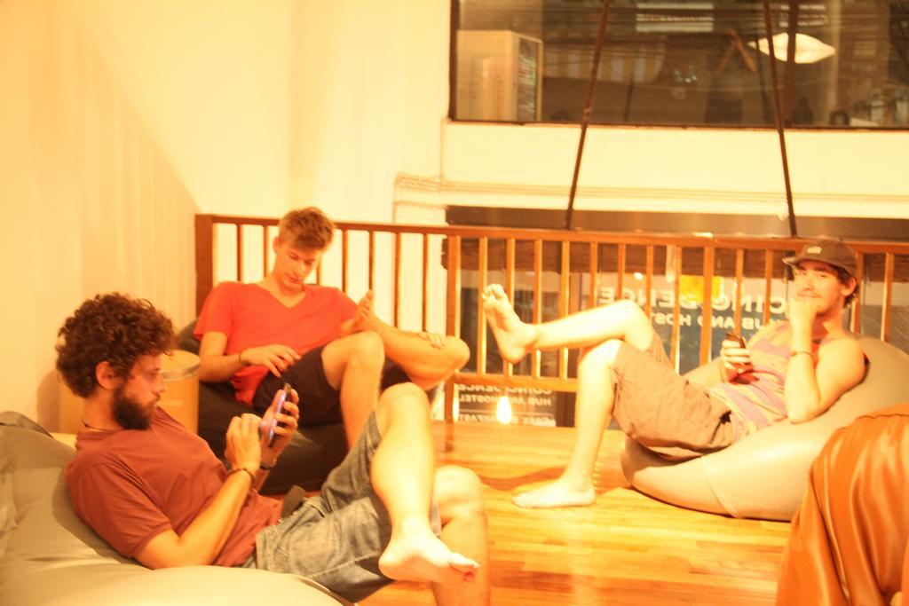The Street Hostel Bangkok Exterior photo